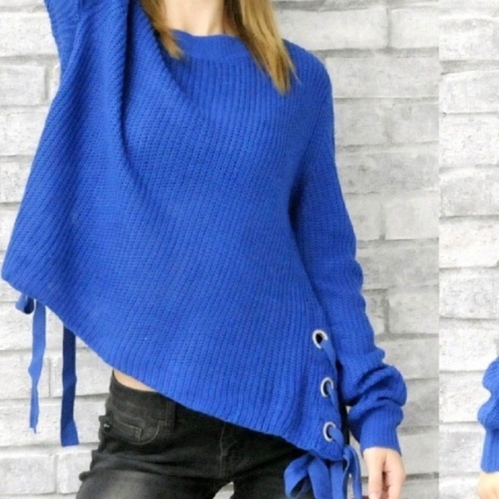 Side Lacing Sweater - Picture 8 of 10